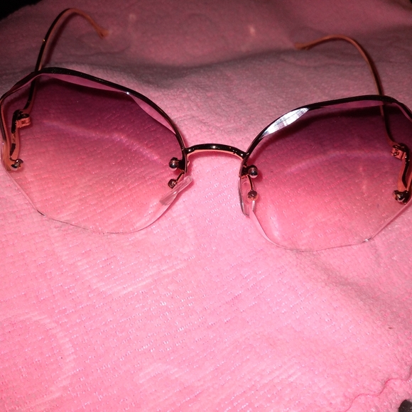 Pink Sunglasses - Picture 6 of 10